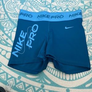 nike pro 3in shorts